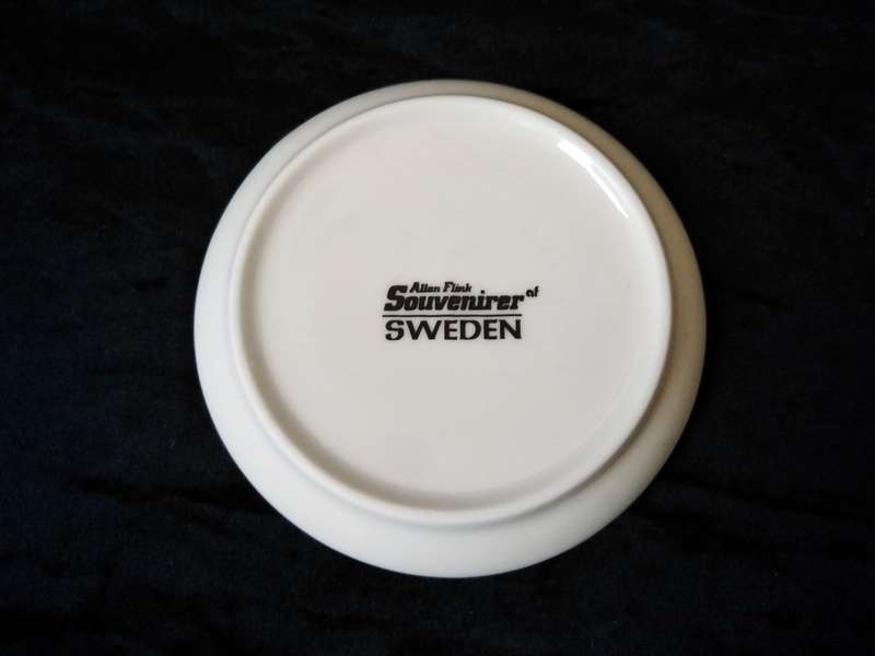 Sweden Themed small display plate 10cm Diameter