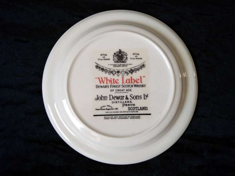 John Dewar - White Label small display plate 12.5cm Diameter