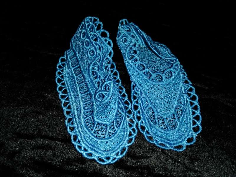 Crocheted blue Bootsies