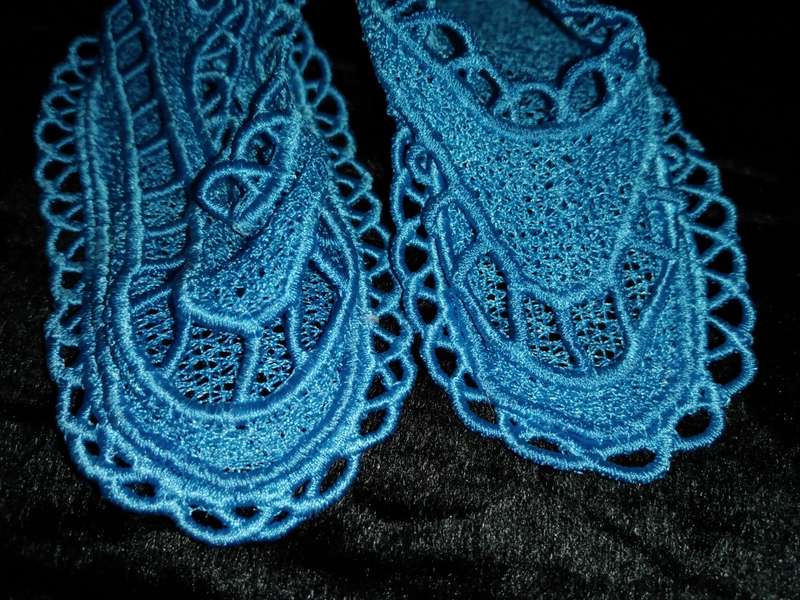 Crocheted blue Bootsies