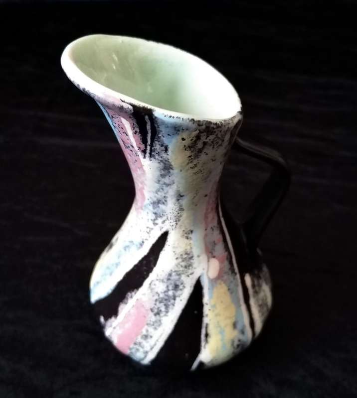 West German Vase with handle - Pink, Black and White 537-12. 13.5cm high