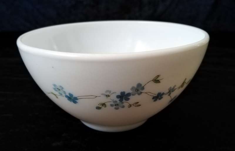 Arcopal White milk glass with Blue flower pattern