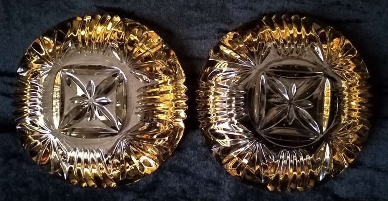 Pair of yellow Ashtrays