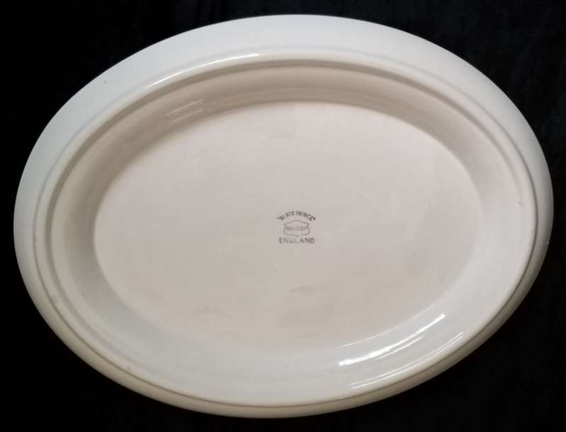 Palissy pair of `Black Prince` Meat platters 30.5cm long