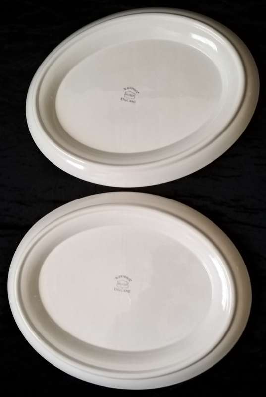 Palissy pair of `Black Prince` Meat platters 30.5cm long