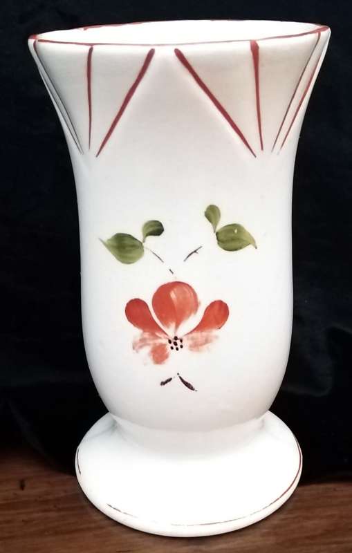 Royal Dux Vase 16cm High. Hand painted