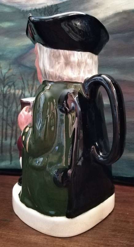 Fielding`s Musical Jug. Musical component is not functioning. Jug is in perfect condition