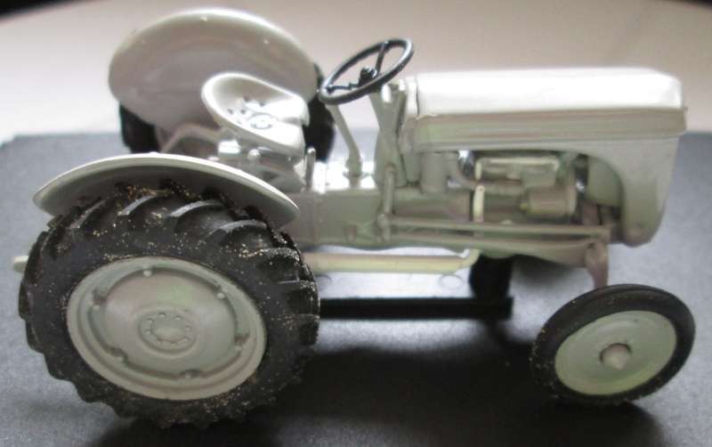 Scale Model-Tractor-Ferguson TE 20-1947