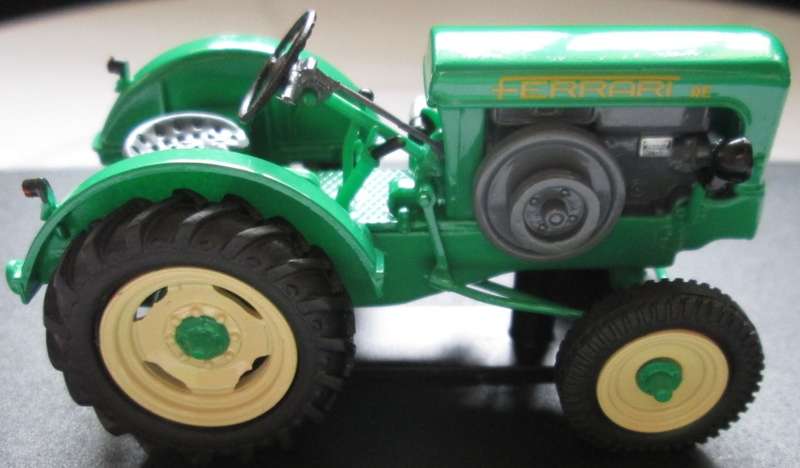Scale Model-Tractor-Ferrari F2-1950-Green