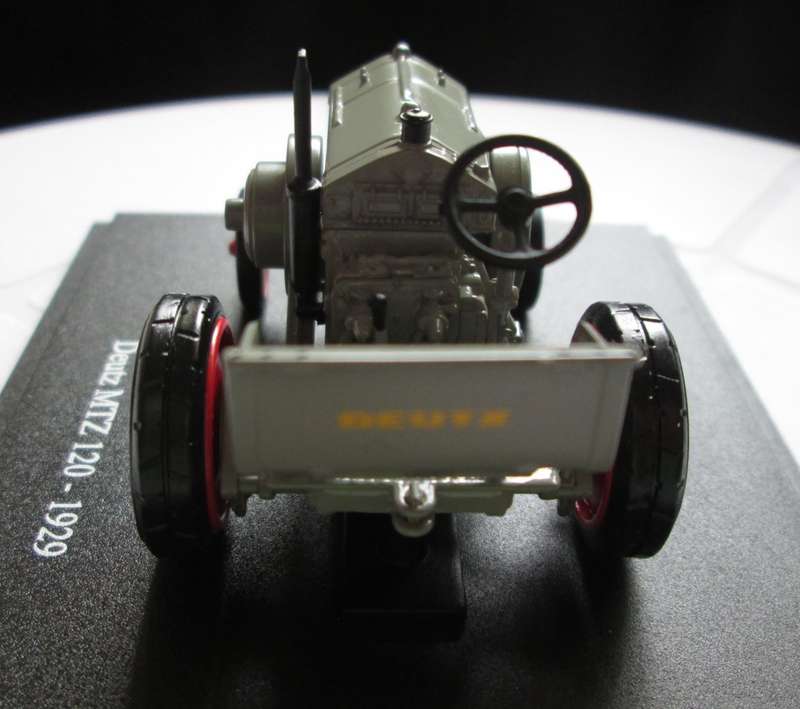 Scale Model-Tractor-Deutz MTZ 120-1929