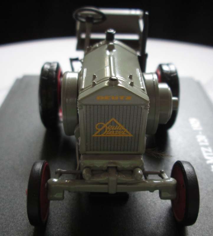 Scale Model-Tractor-Deutz MTZ 120-1929
