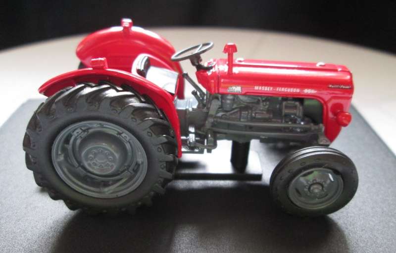 Scale Model-Tractor-Massey Ferguson 35x-1963-Red