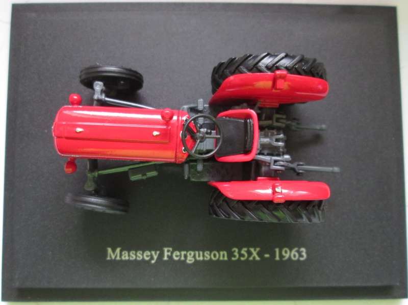 Scale Model-Tractor-Massey Ferguson 35x-1963-Red