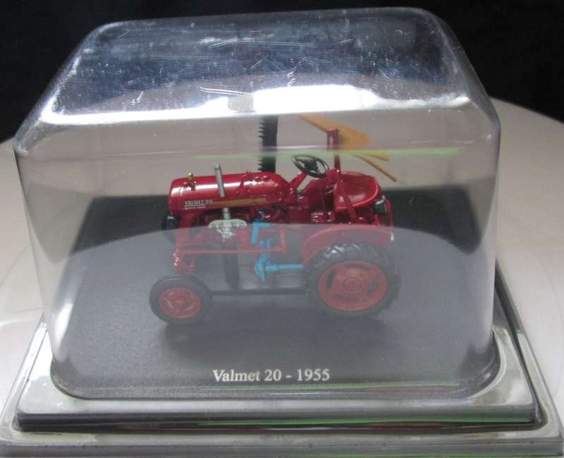 Scale Model-Tractor-Valmet 20-1955-Red