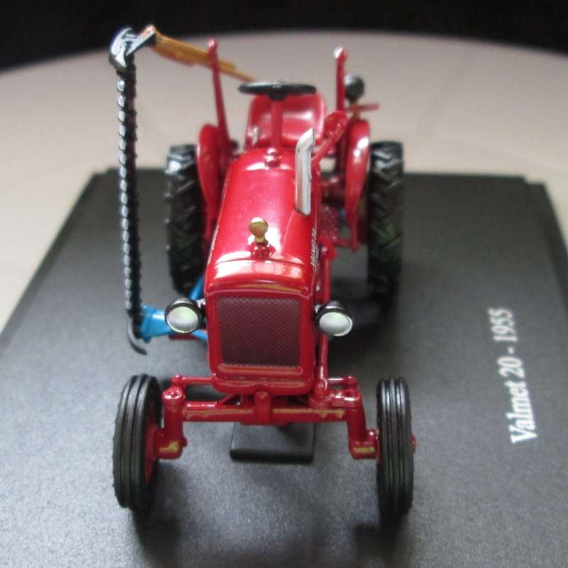 Scale Model-Tractor-Valmet 20-1955-Red