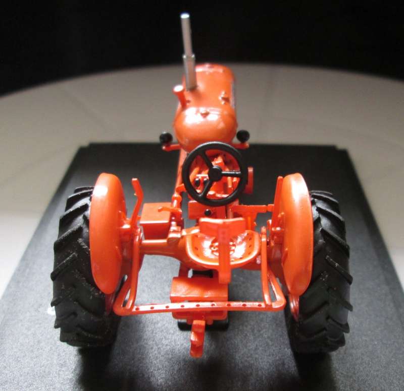 Scale Model-Tractor-Allis Chalmers WC-1945-Orange