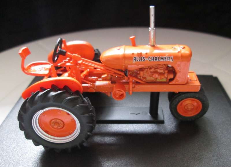 Scale Model-Tractor-Allis Chalmers WC-1945-Orange