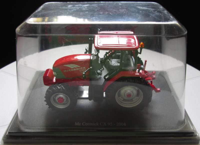 Scale Model-Tractor-MC Cormick CX95-2004-Red