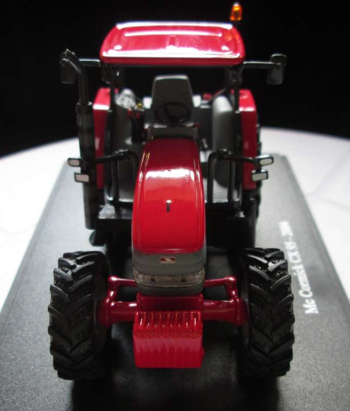 Scale Model-Tractor-MC Cormick CX95-2004-Red