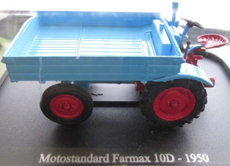 Hachette Partworks-Scale Model-Motostandard Farmax 10D-1950-Blue