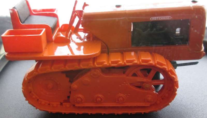 Hachette Partworks-Scale Model-Hotchkiss 30/40-1948-Orange