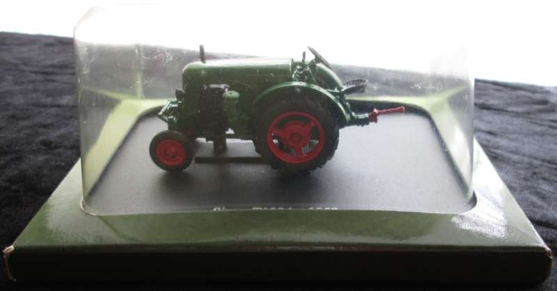 Hachette Partworks-Scale Model-Tractor-Simar T100A-1958-Green