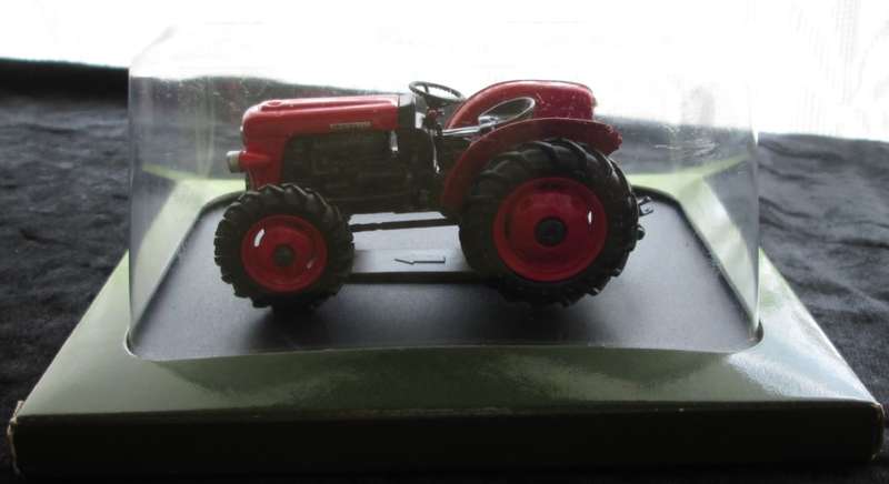 Hachette Partworks-Scale Model-Tractor-Same 240 DT-1958