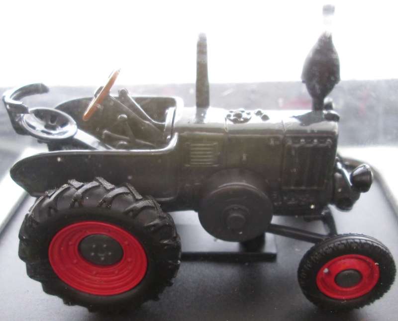 Hachette Partworks-Scale Model-Tractor-Lanz Bulldog D 7506-1938