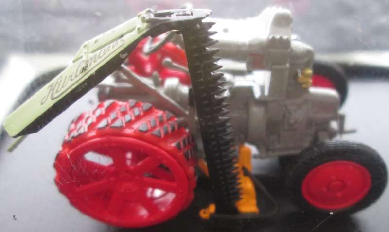 Hachette Partworks-Scale Model-Tractor-Hurlimann 1K 10-1930