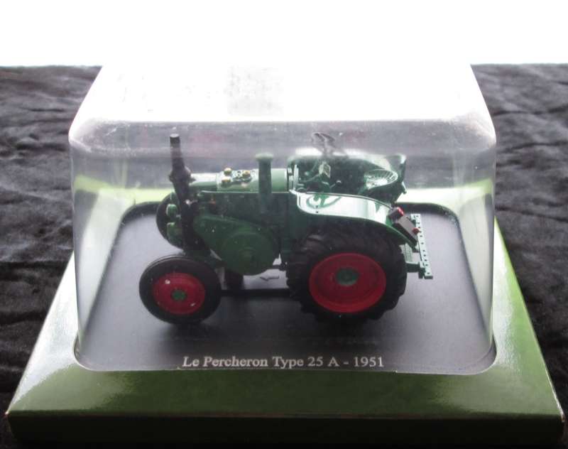 Hachette Partworks-Scale Model-Tractor-Le Percheron Type 25A-1951