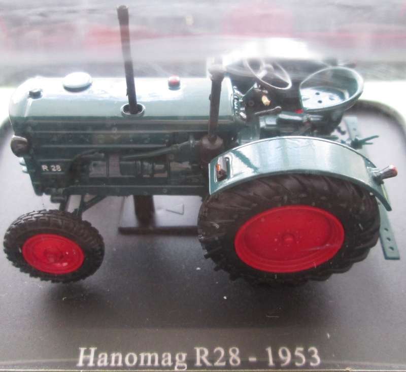 Hachette Partworks-Scale Model-Tractor-Hanomag R28-1953