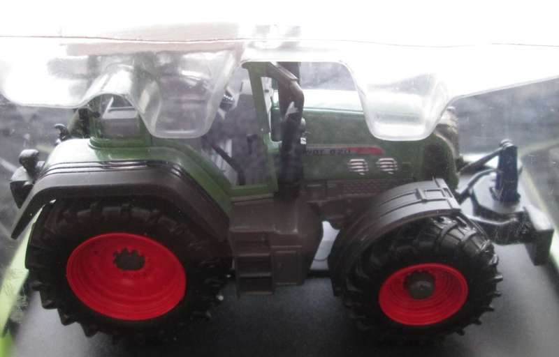 Hachette Partworks-Scale Model-Tractor-Fendt 820 Vario-2007