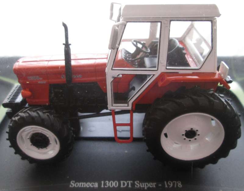 Hachette Partworks-Scale Model-Tractor-Someca 1300 DT Super-1978