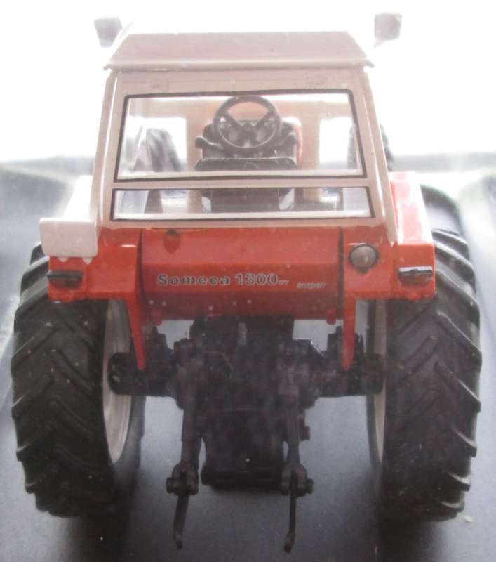 Hachette Partworks-Scale Model-Tractor-Someca 1300 DT Super-1978