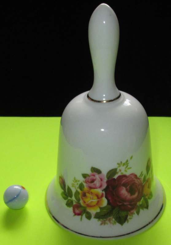 Bell/Decor/Collectable/Home Decor/Fine bone China/Cottage Rose