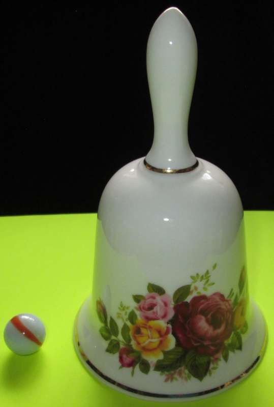 Bell/Decor/Collectable/Home Decor/Fine bone China/Cottage Rose