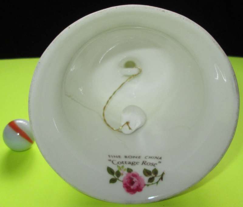 Bell/Decor/Collectable/Home Decor/Fine bone China/Cottage Rose