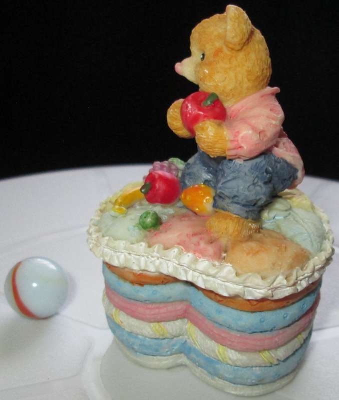 Collectables/Ornament/Figurine/Teddy Bear Trinket Box