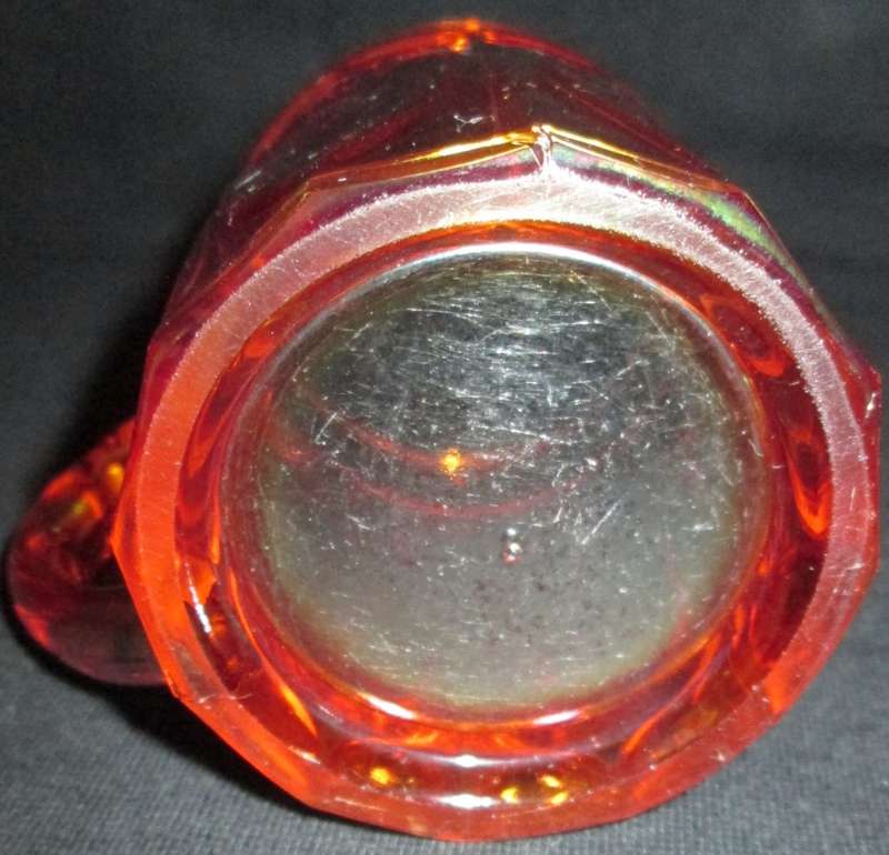 Home Decor-Carnival Glass-Cup-Good Condition. RARE AND UNIQUE PATTERN