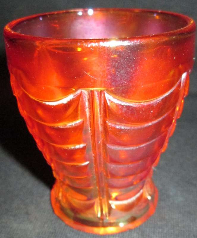 Home Decor-Carnival Glass-Glass-Drapery variant Josef Inwald Czechoslovakia 7cm high- Good Condition