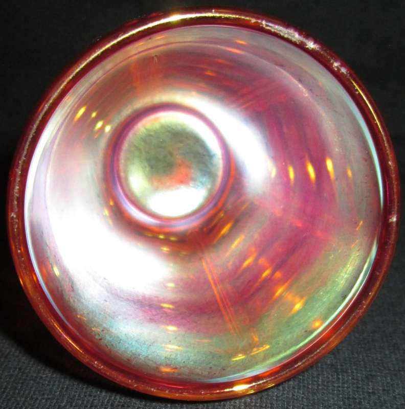 Home Decor-Carnival Glass-Glass-Drapery variant Josef Inwald Czechoslovakia 7cm high- Good Condition