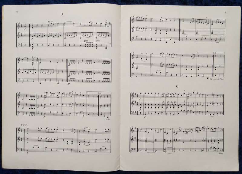 Book-Hortus Musicus/Joseph Haydn/Twelve German Dances/Arranged for two Violins&Violoncello