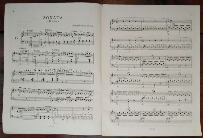 Book-Beethoven Sonatas for Pianoforte