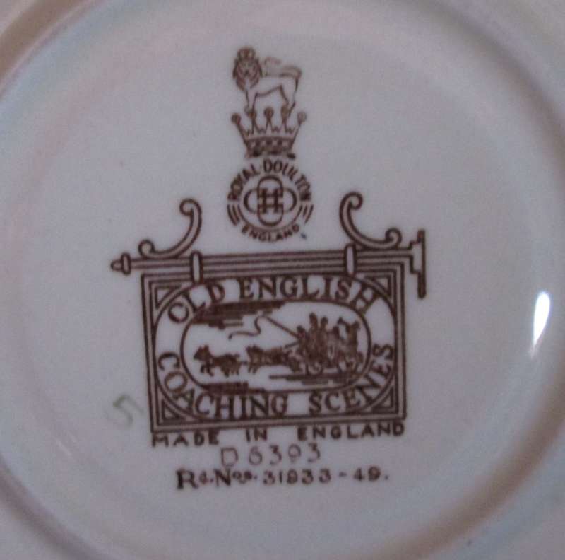 Collectable-Royal Doulton-Saucer-Old English Coaching Scenes-D6393