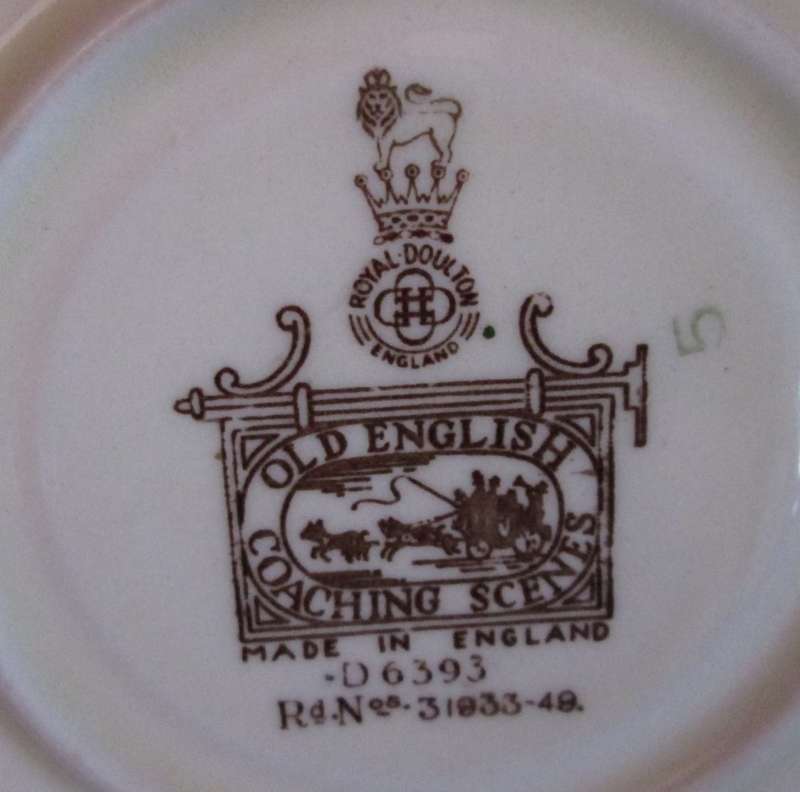 Collectable-Royal Doulton-Saucer-Old English Coaching Scenes-D6393