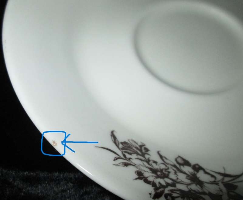 Kitchenware/Tableware-6 x SAKI Cups and Saucers
