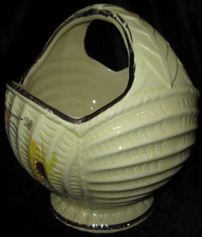 Collectable Home Decor-Arthur Wood Vase-Made in England