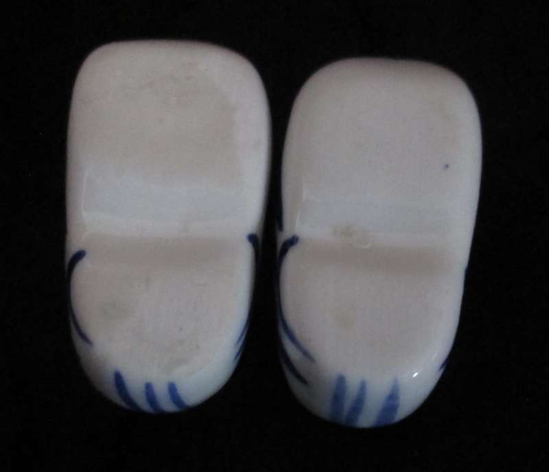 Decor-Display Ornaments-DELFT BLAUW Hand Painted Holland Shoes