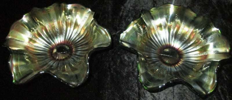 Pair of 1930s Fenton Carnival Glass Green Stippled Rays With Scale Band Footed bowl / Ruffled Hat