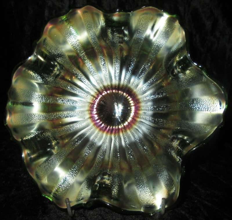 Pair of 1930s Fenton Carnival Glass Green Stippled Rays With Scale Band Footed bowl / Ruffled Hat